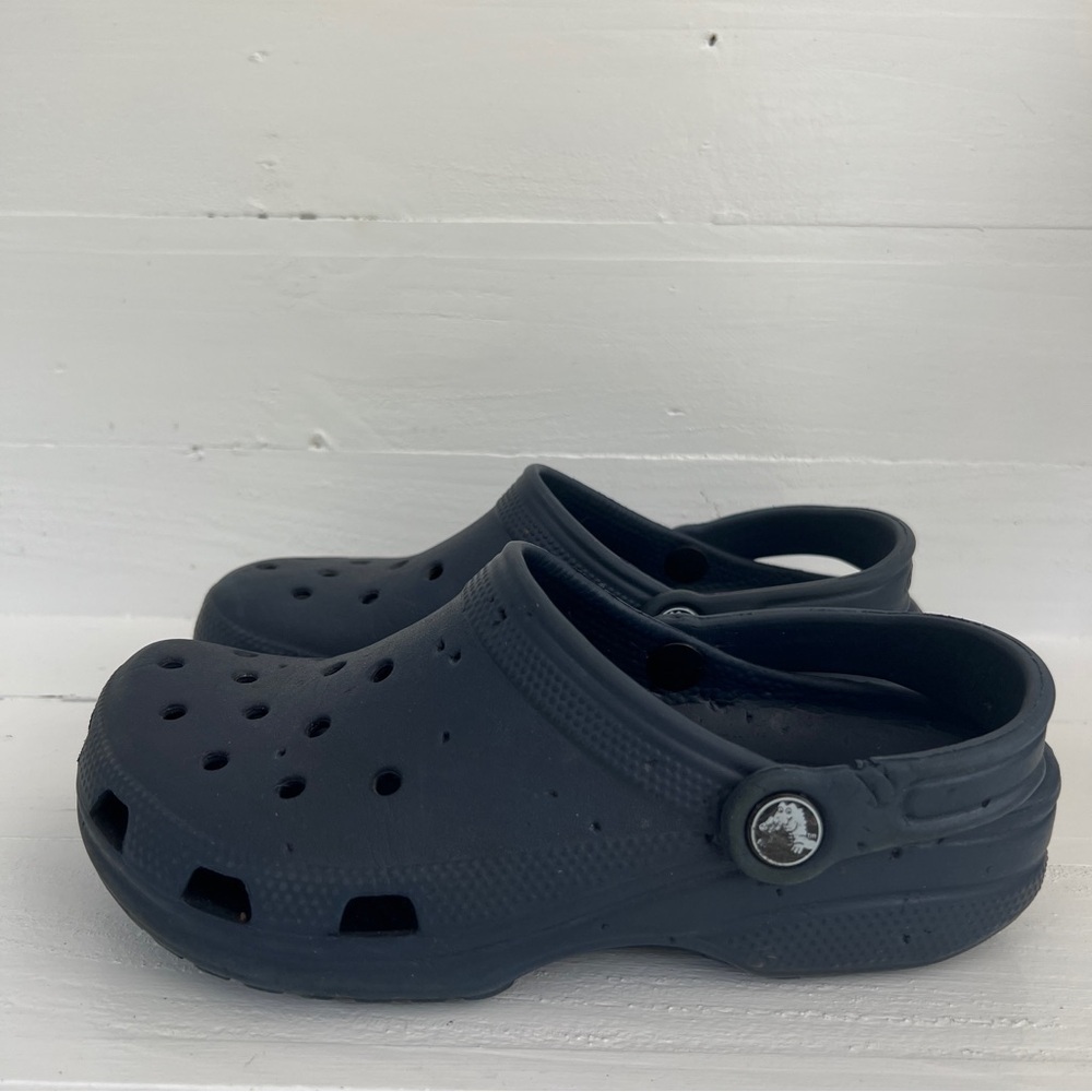 Crocs Navy Blue Sandals Women's 6 Clogs Rubber Summer Shoes Classic